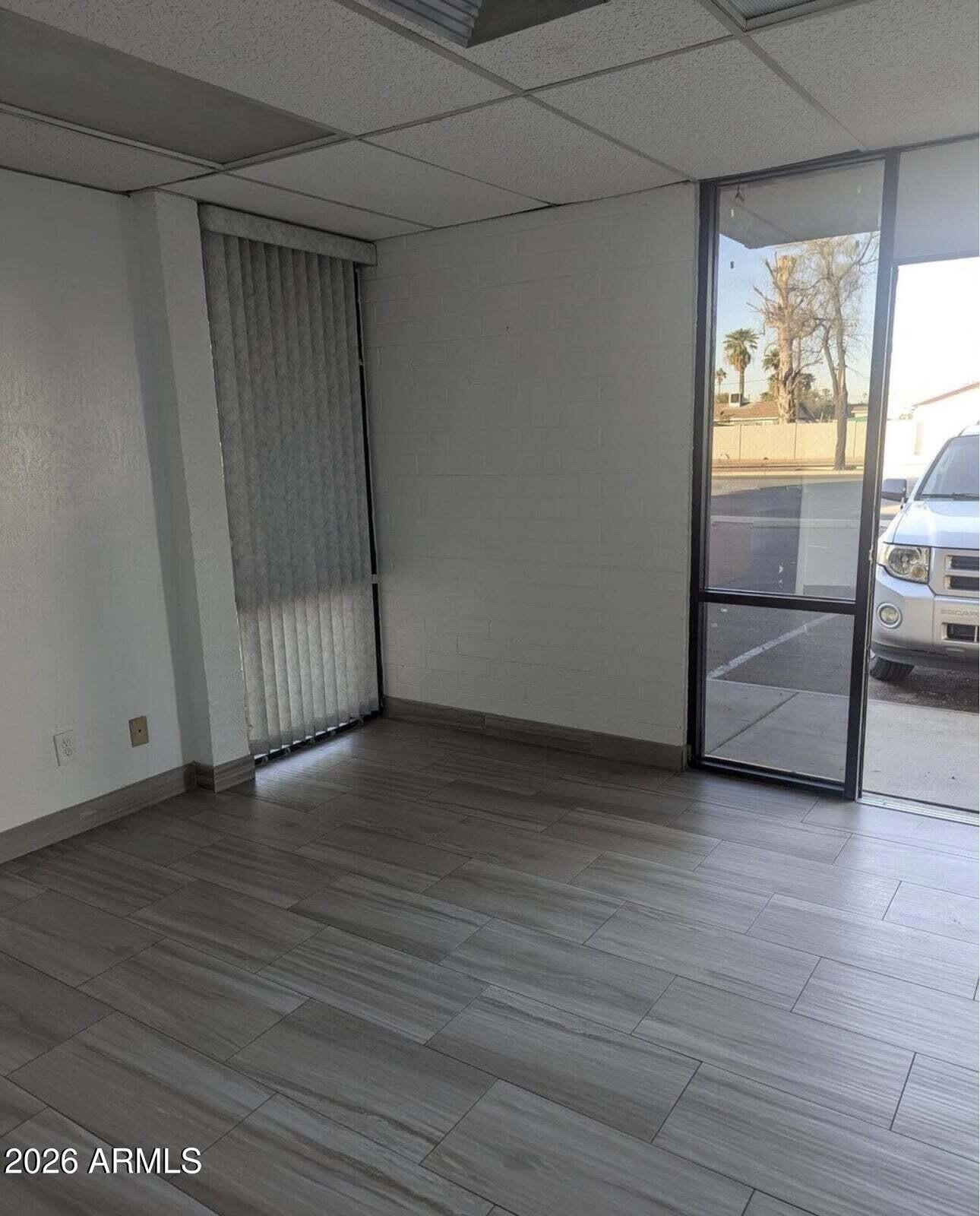 6221 N 35TH Avenue – photo 2