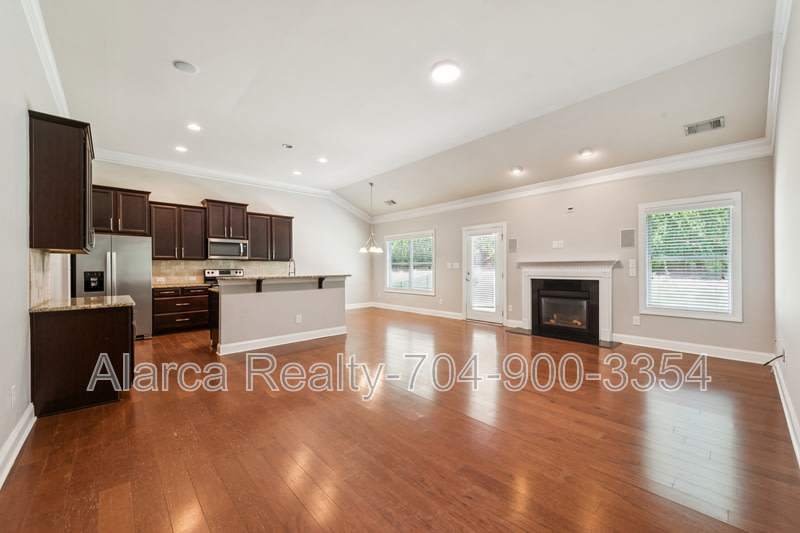 1016 Ridge Haven Rd – photo 3