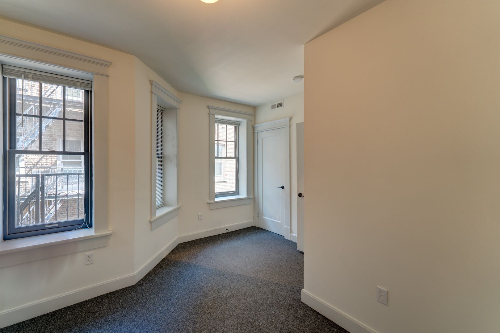 The Kensington at 516 Orange St! – photo 4