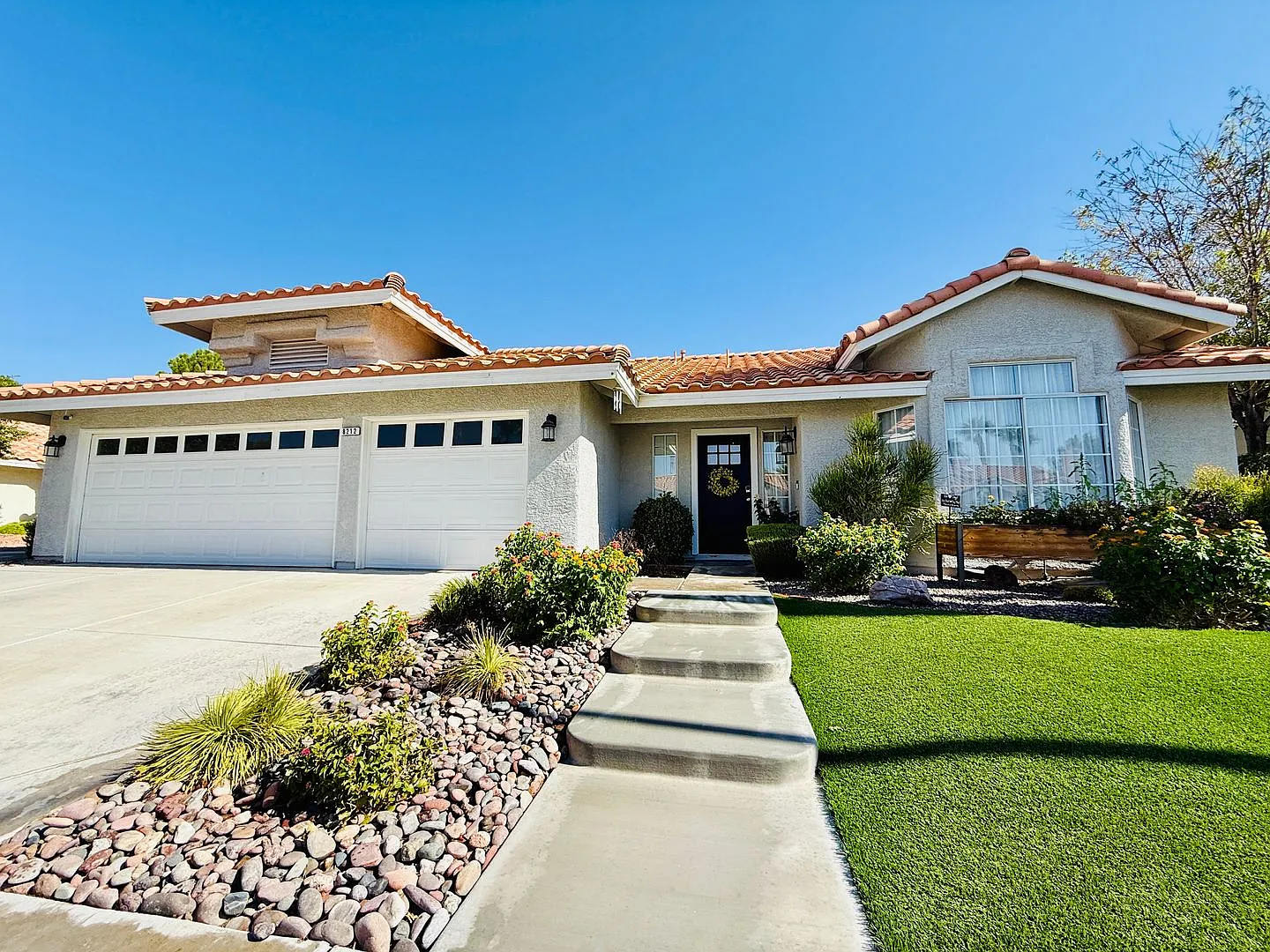 Coming Soon Desert Shores Pool Spa – photo 2