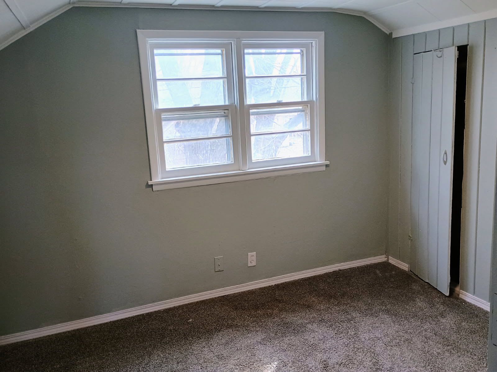1125 Central Avenue North – photo 5