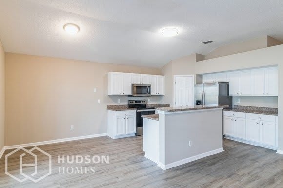 2535 Coachman Lakes Drive – photo 3