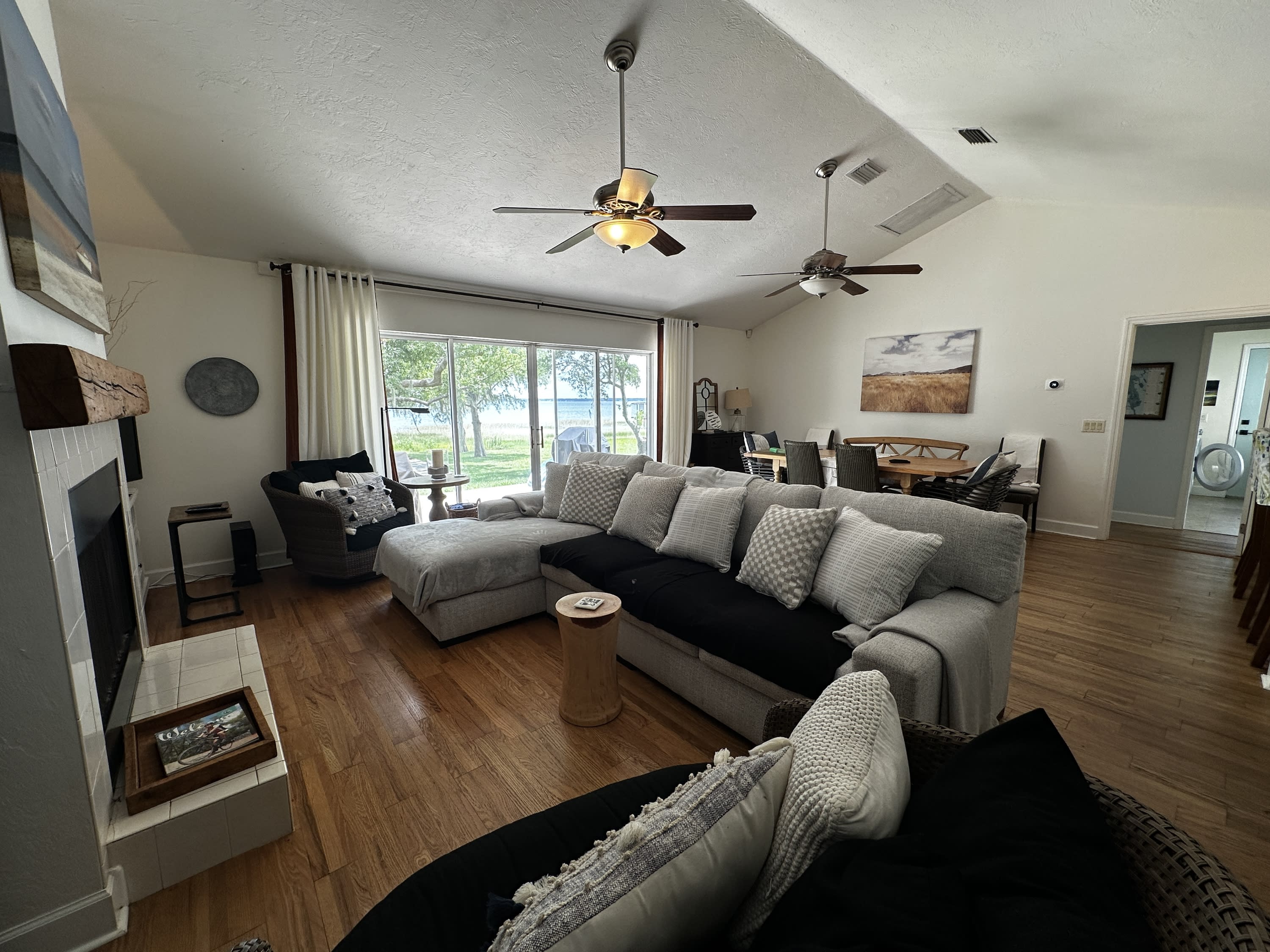 12595 SE Sunset Harbor Rd – photo 3