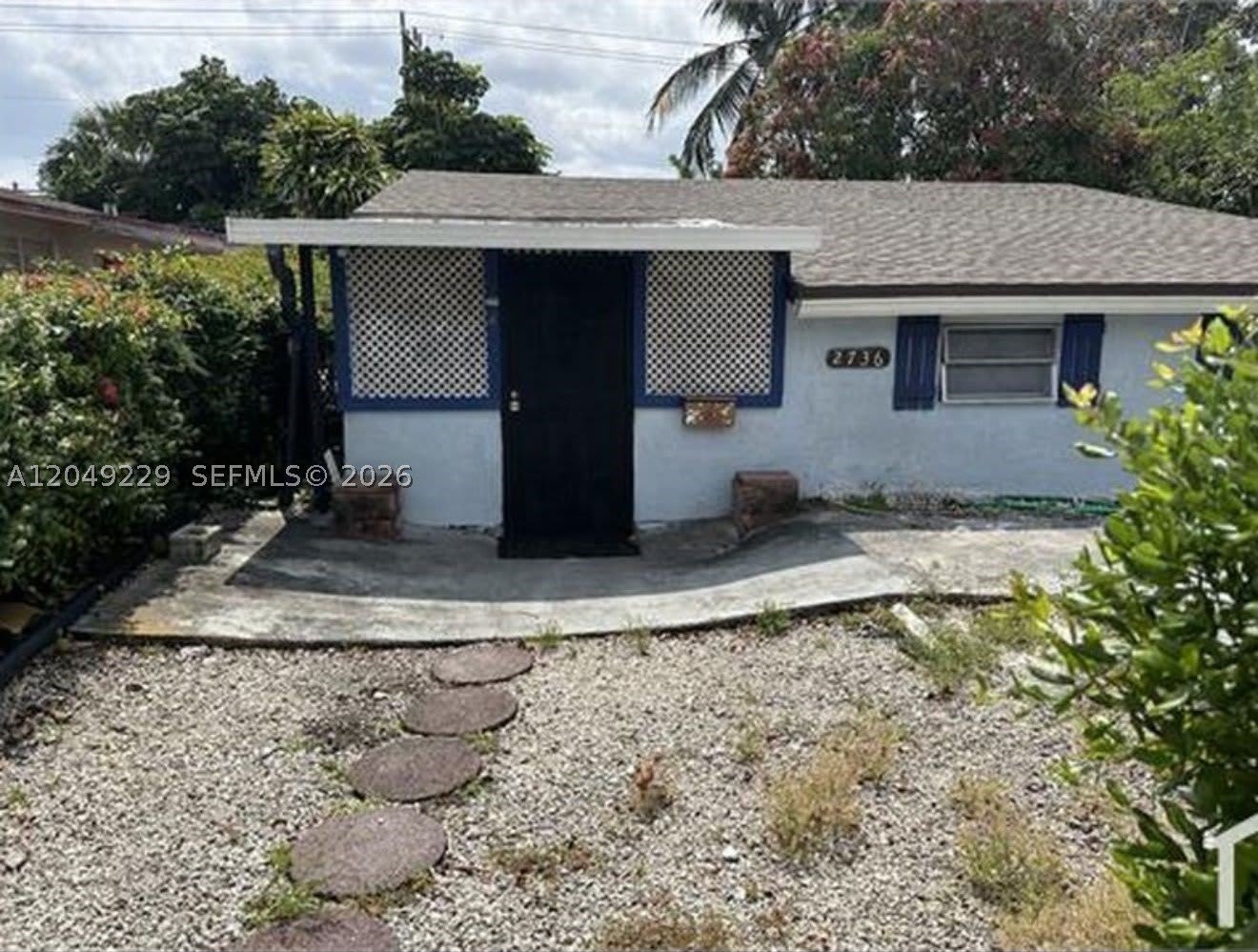 2736 Nw 2Nd St – photo 2