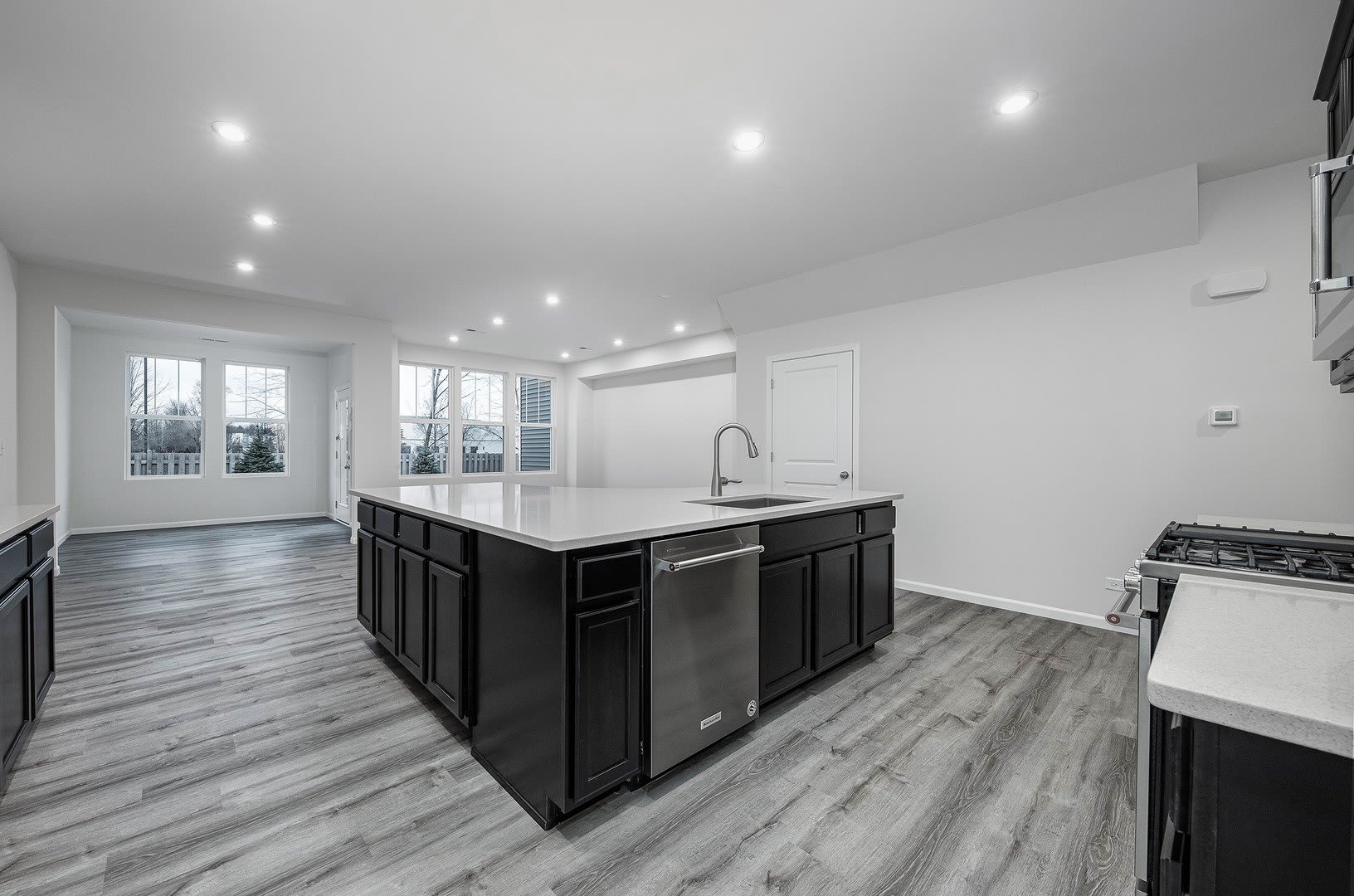 535 Watercress Drive – photo 3