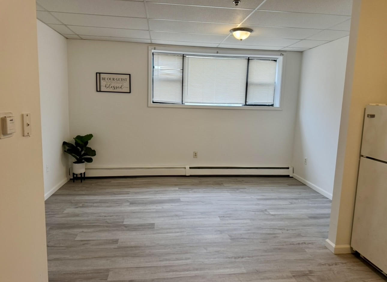 544 Tolland Street – photo 5