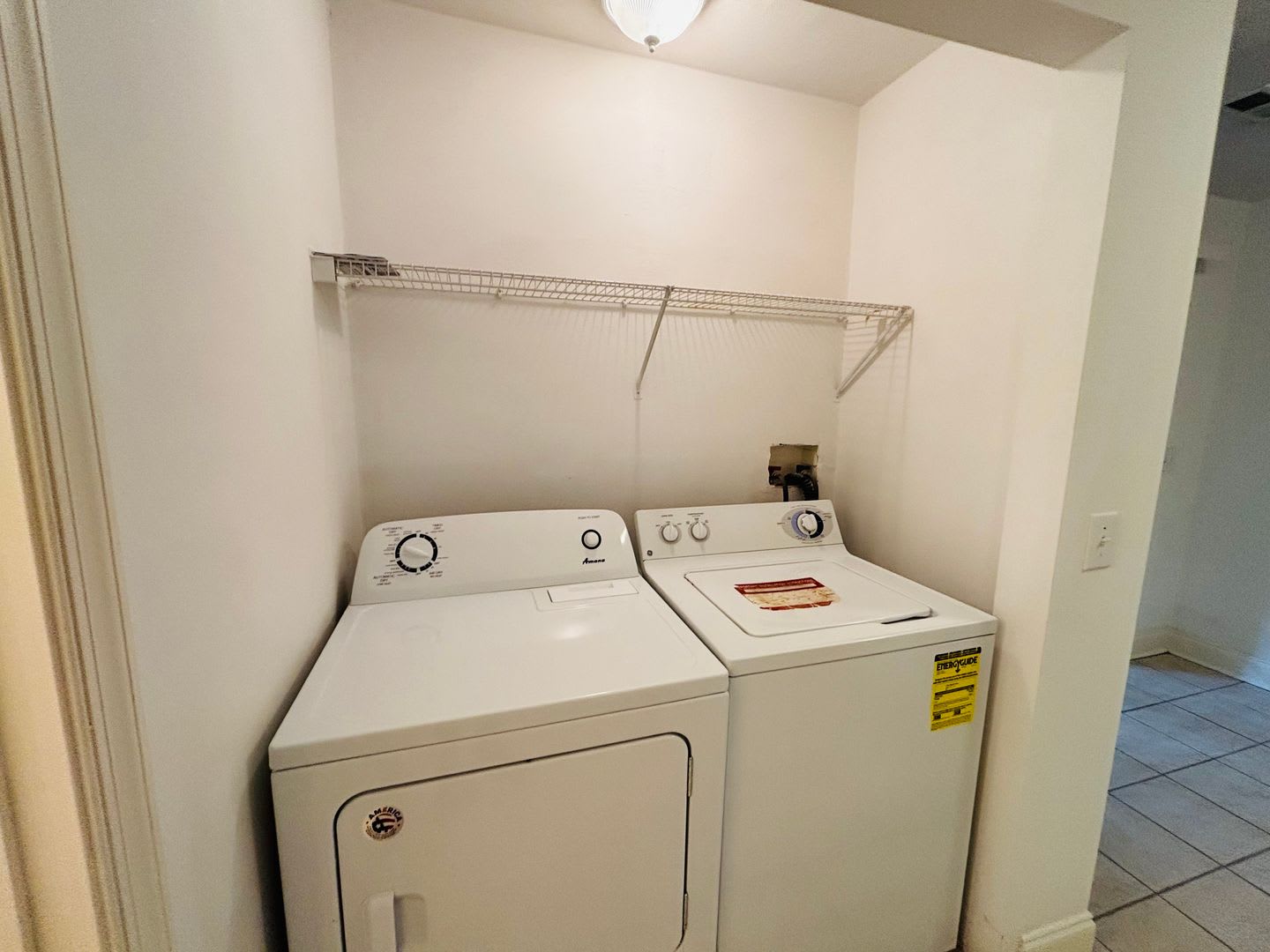 2 Bedroom 3.5 Bath Townhouse – photo 3