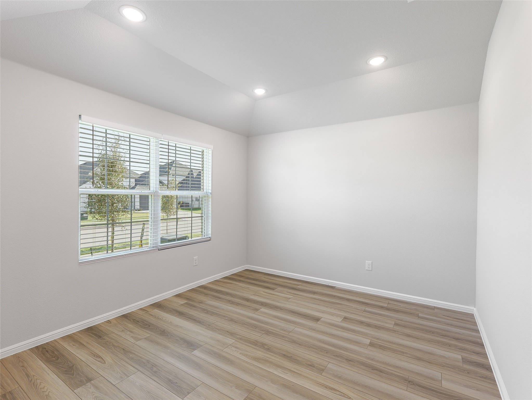 704 Rusty Spurs Place – photo 4