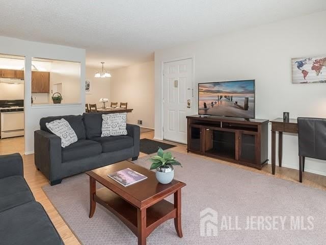 414 Lancaster Court – photo 2