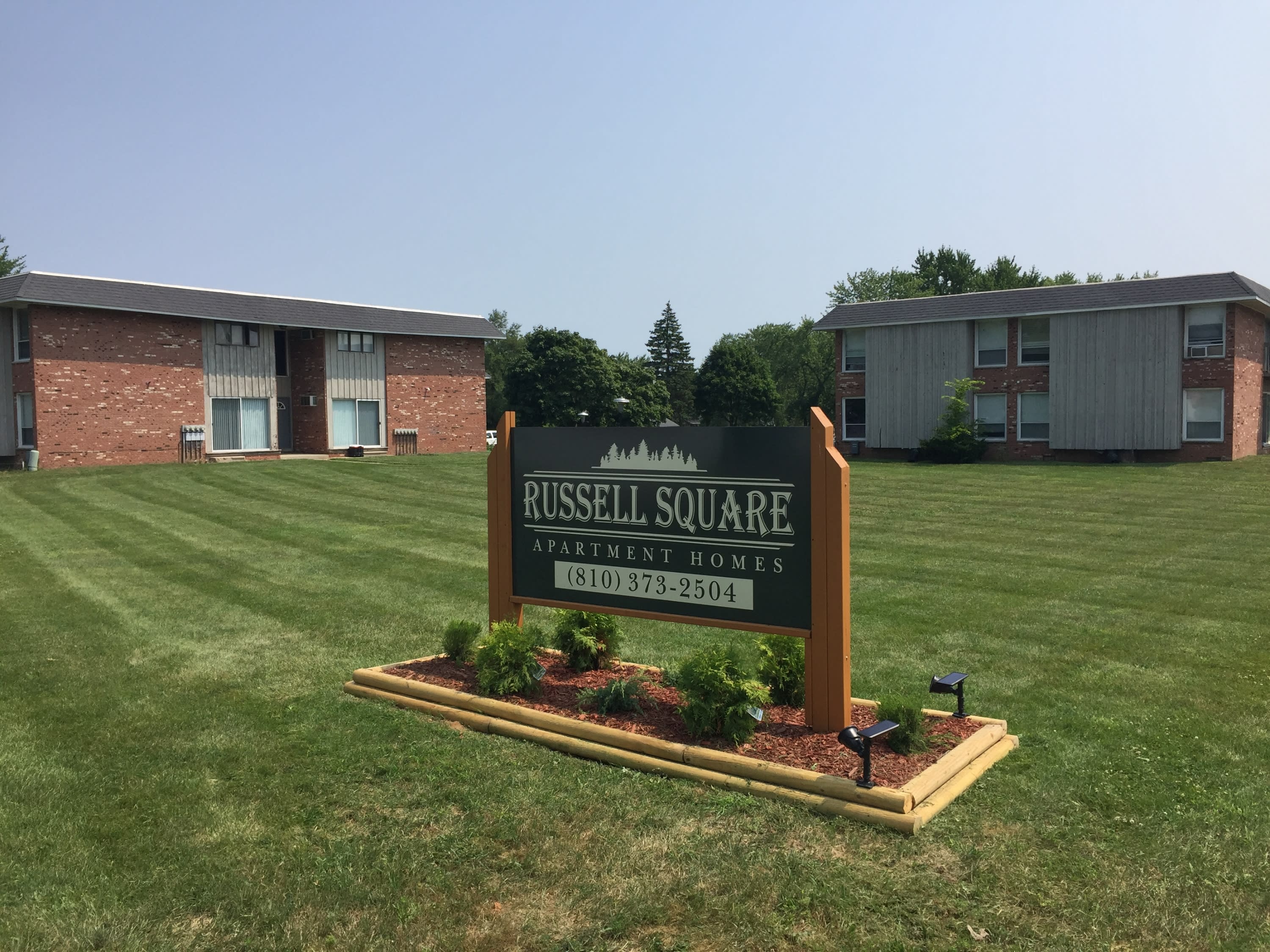 703 W Russell Road B – photo 2