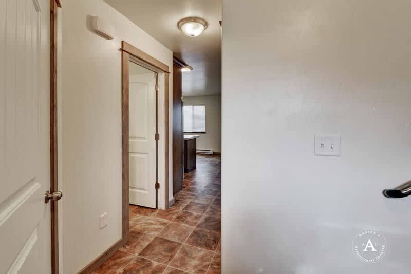 2074 Gold Ave – photo 2