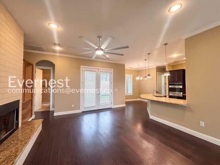 21208 Oak Dale Drive – photo 5