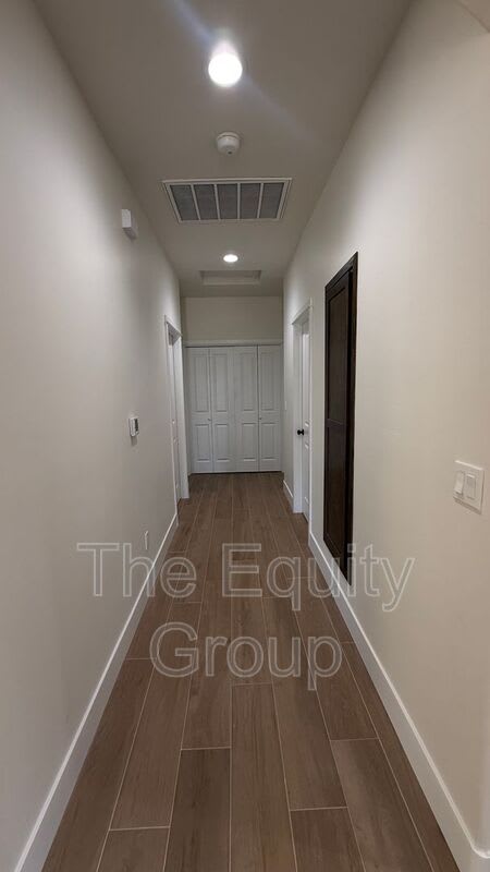 440 N Westwood Ave – photo 4