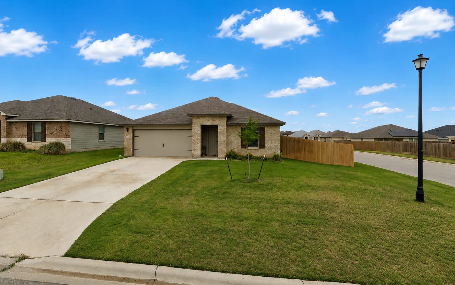 8904 Cantera Ridge Rd – photo 1