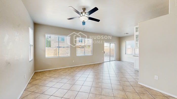 4018 West Irwin Avenue – photo 5