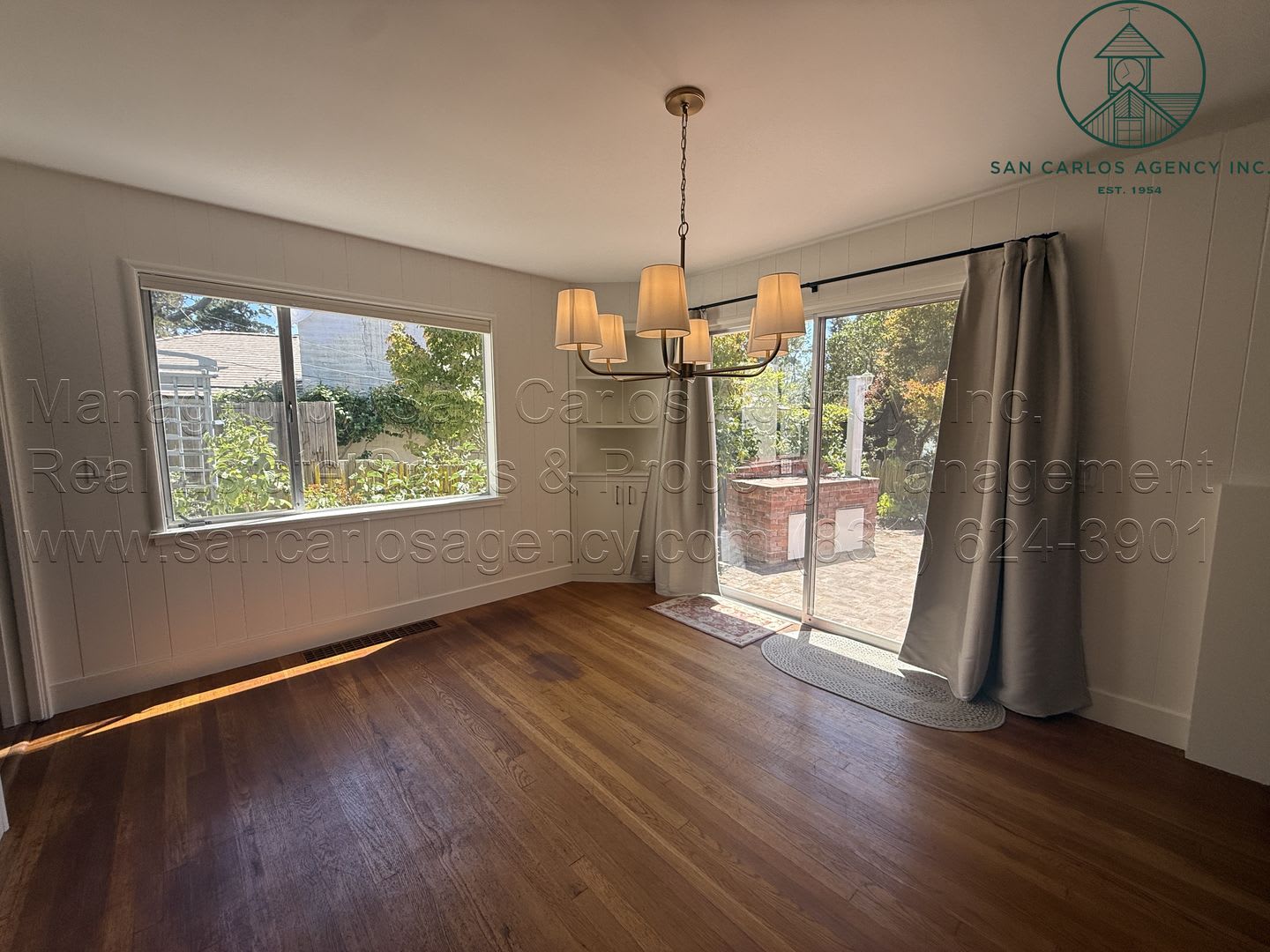 Recently Updated Three Bedroom Upper Hatton Fields Home – photo 5