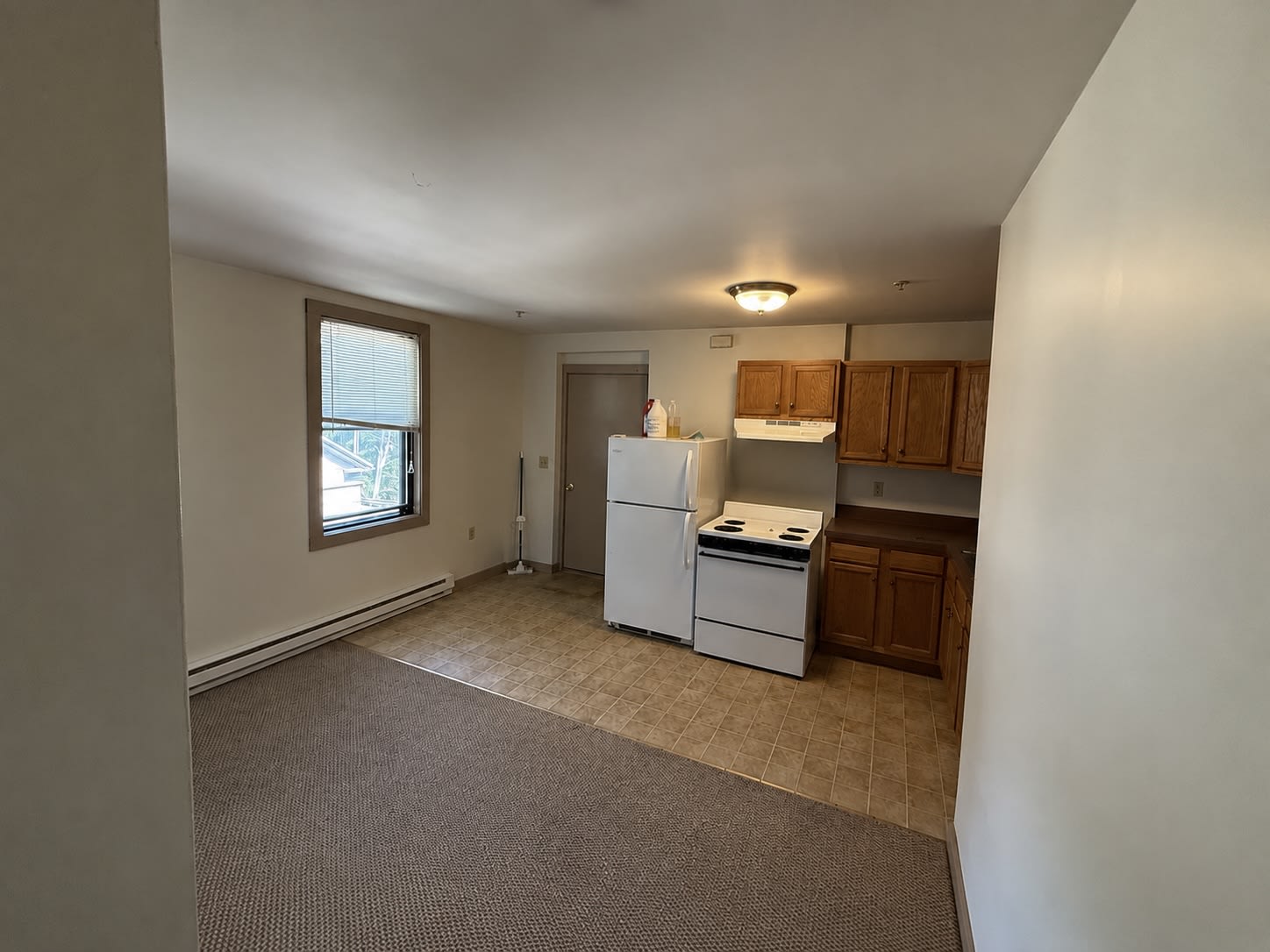 279 N Main St – photo 3