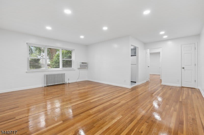 245 Passaic Ave – photo 4