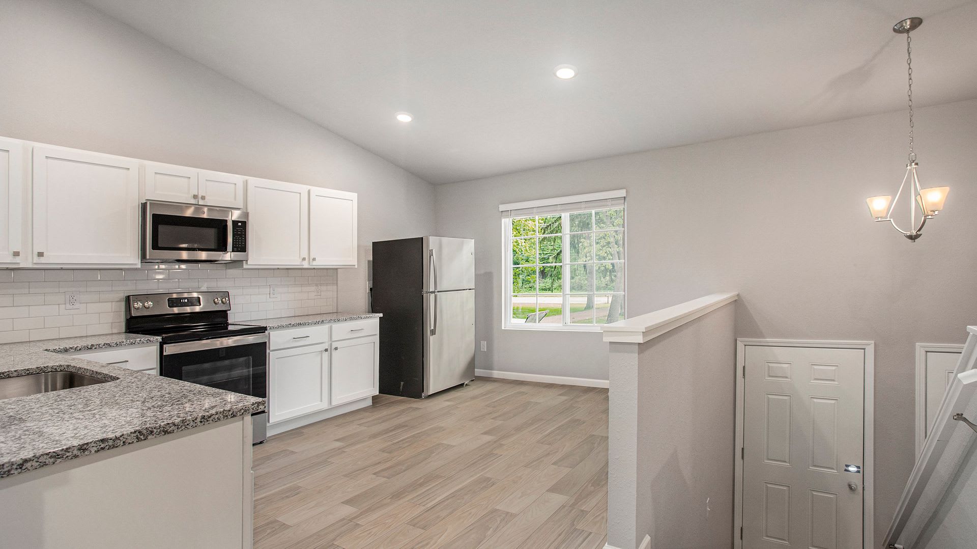 Move In Special Get August September Rent Free Move In By August 31St To Receive Free Rent For Both August And September Take Advantage Of This Limited Time Offer – photo 2