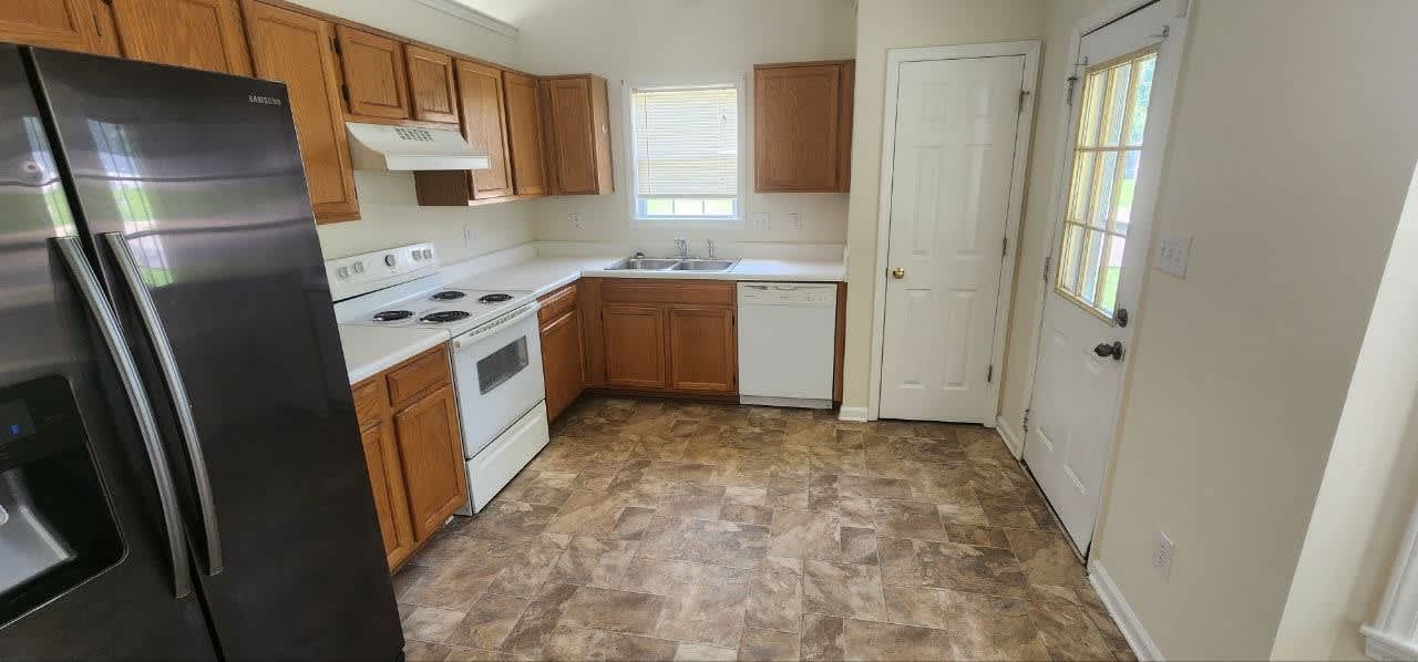 1009 Spruce Dr (TW5) – photo 4