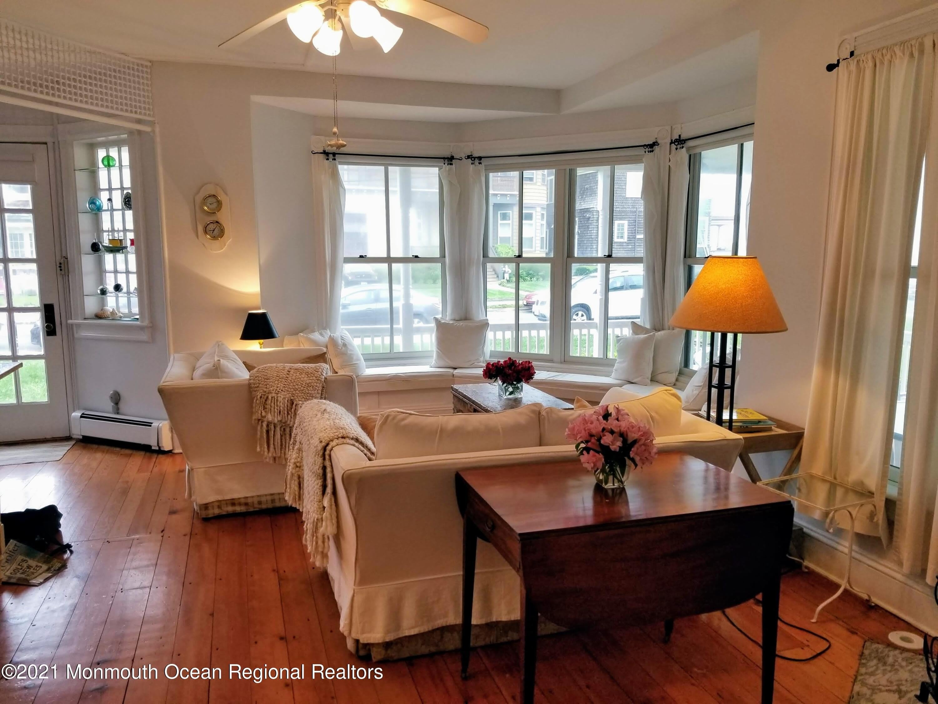 6 Heck Avenue – photo 4