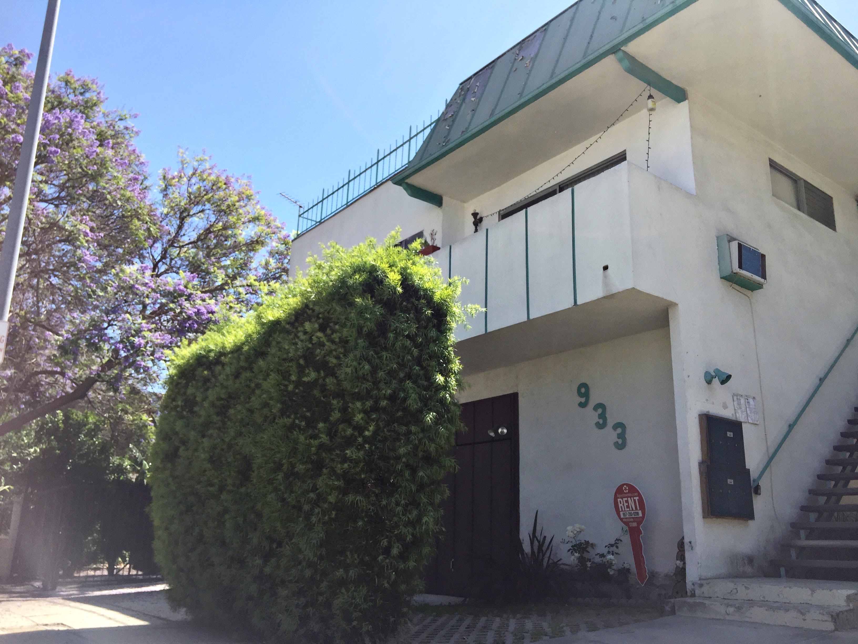 933 Wilcox Pl – photo 3
