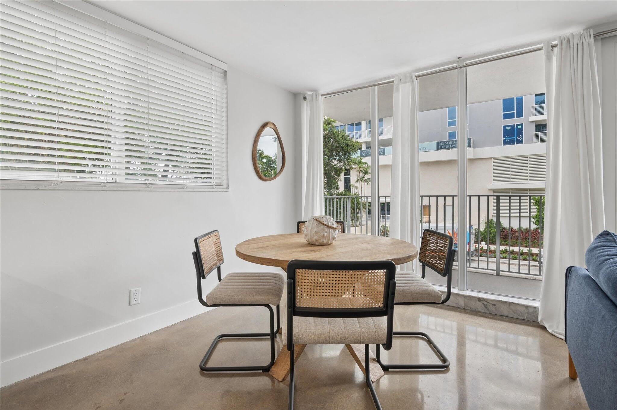 524 Orton Avenue – photo 5