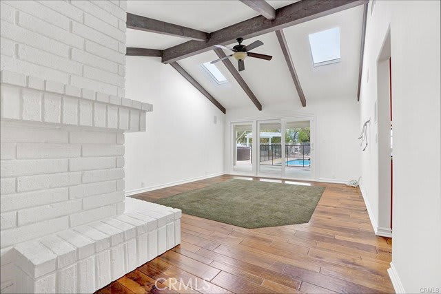 6099 Nutmeg Lane – photo 4