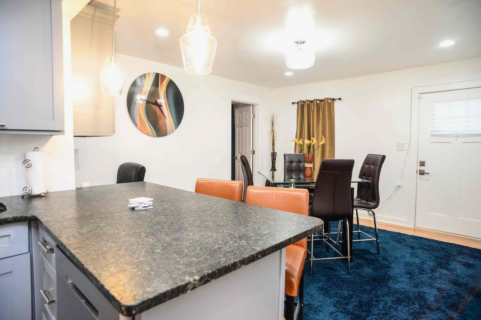 Room in 3 Bedroom Home in Atlanta – photo 5
