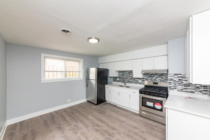 9450 Washington – photo 2