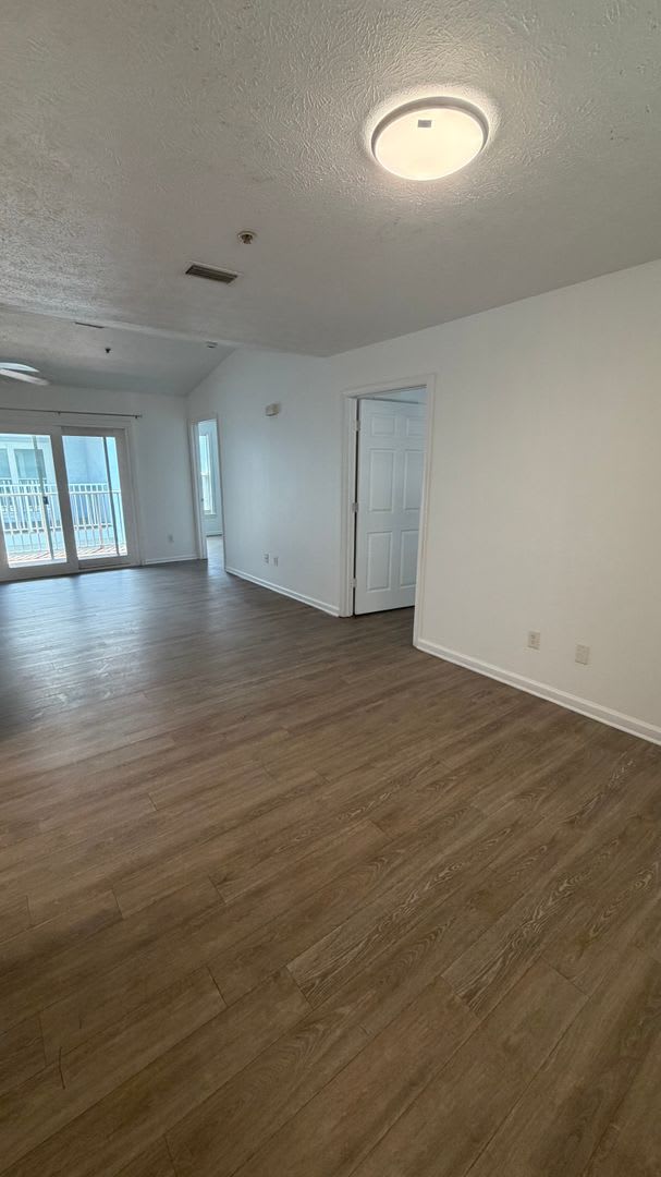 9121 Laird Street – photo 5