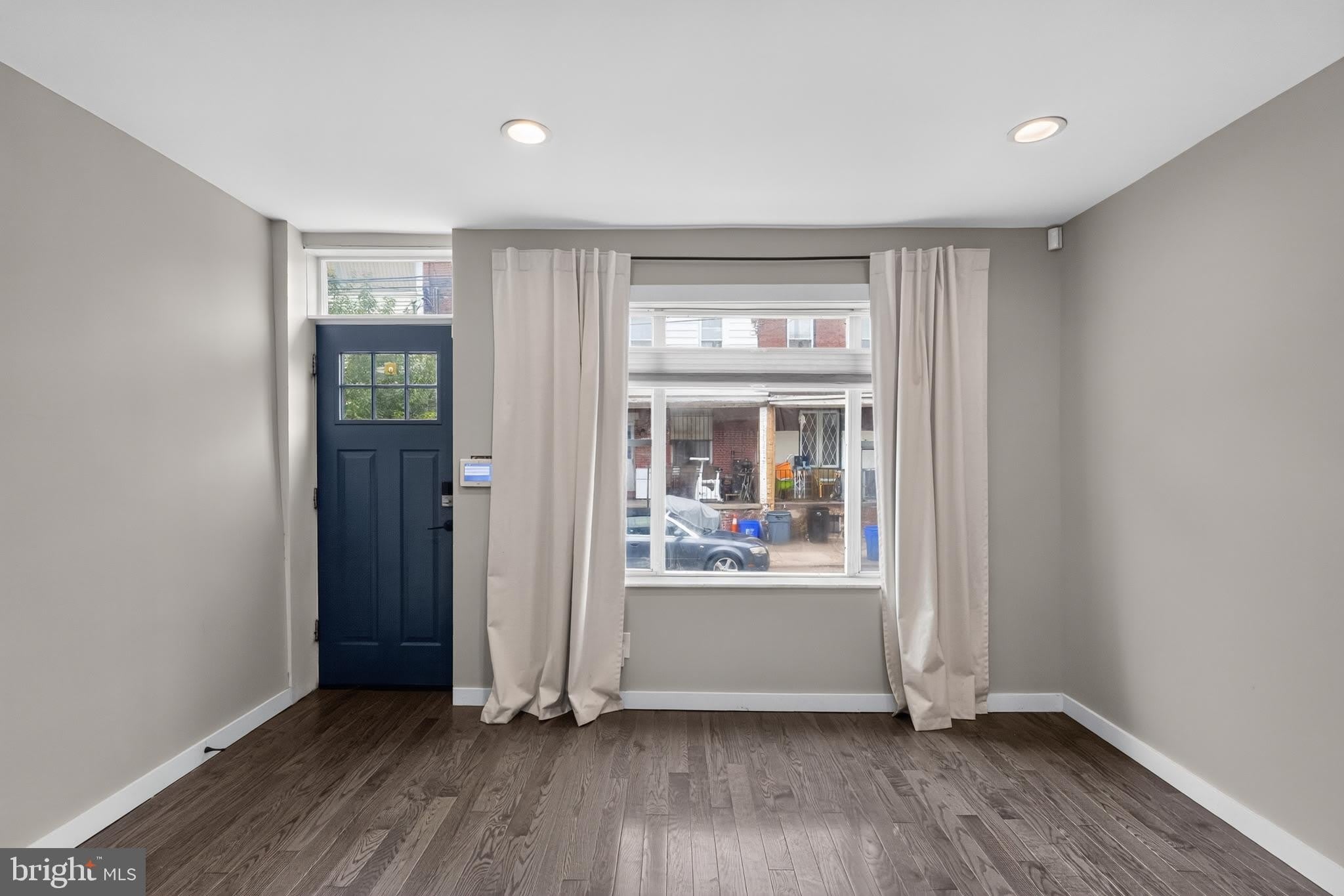 1911 S Lambert Street – photo 2