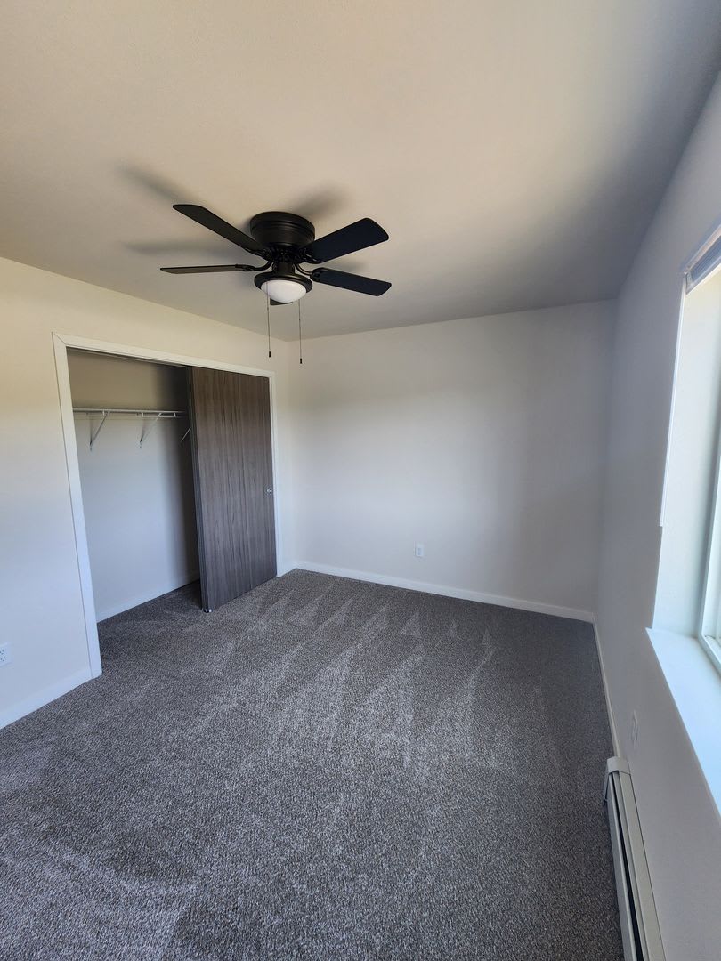 Plaza View Apartments – photo 5
