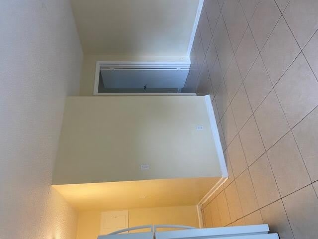 709 6TH Street – photo 4