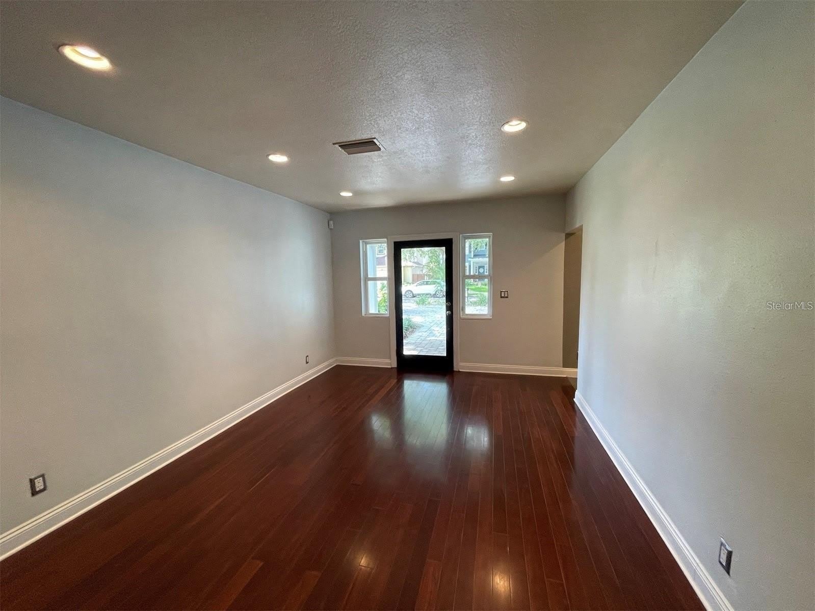 3903 W Corona Street – photo 3