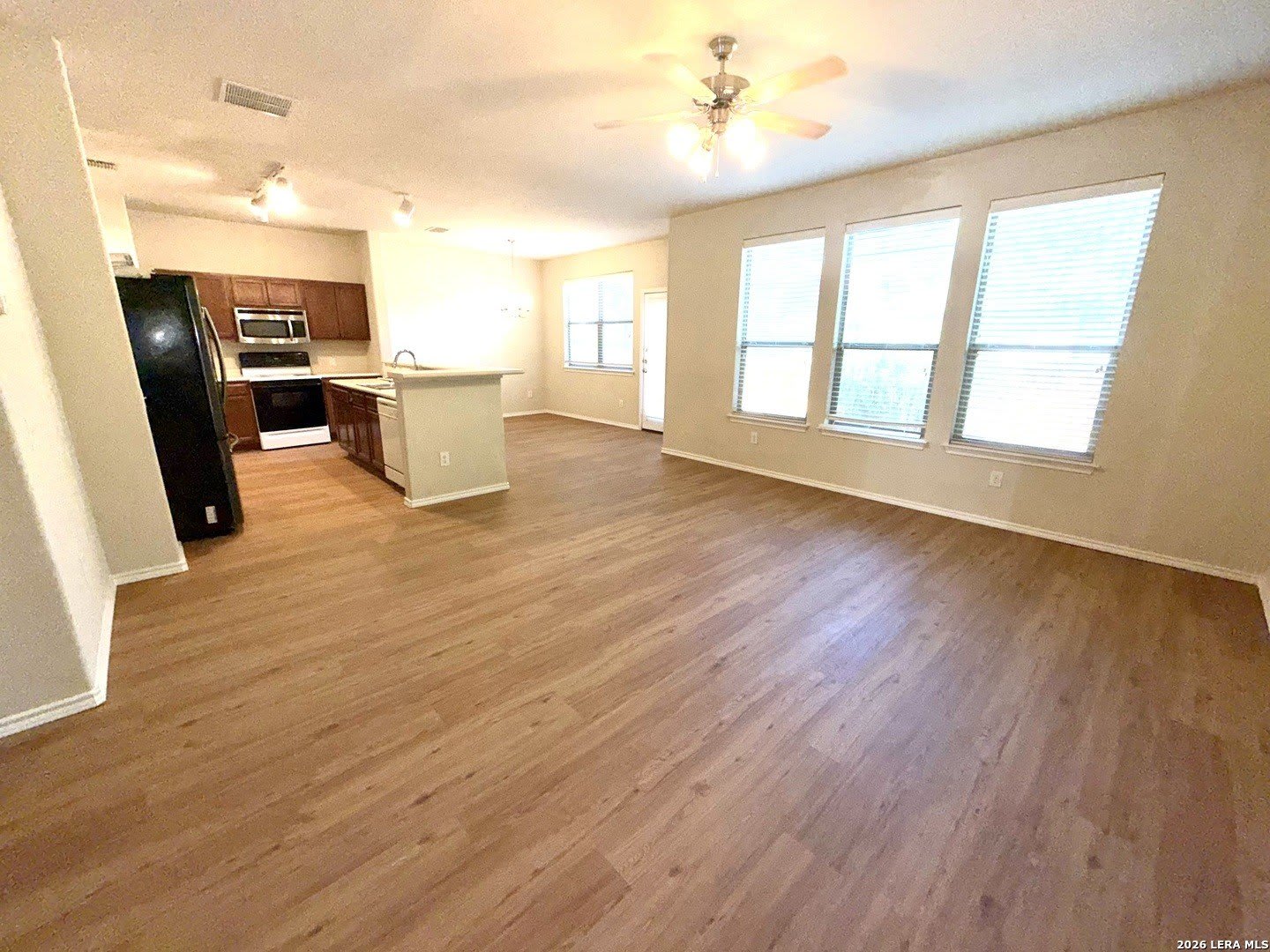 8531 Pecan Cross – photo 4
