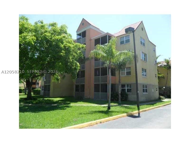 8343 Lake Dr – photo 2