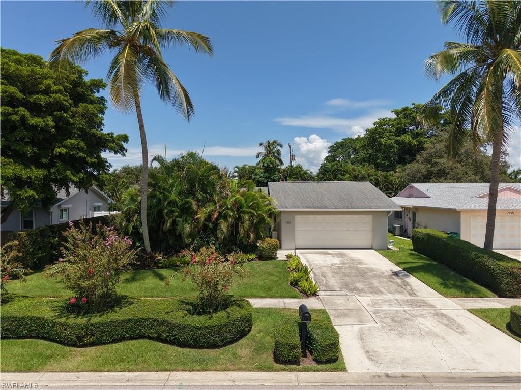 1363 Woodridge Ave – photo 1