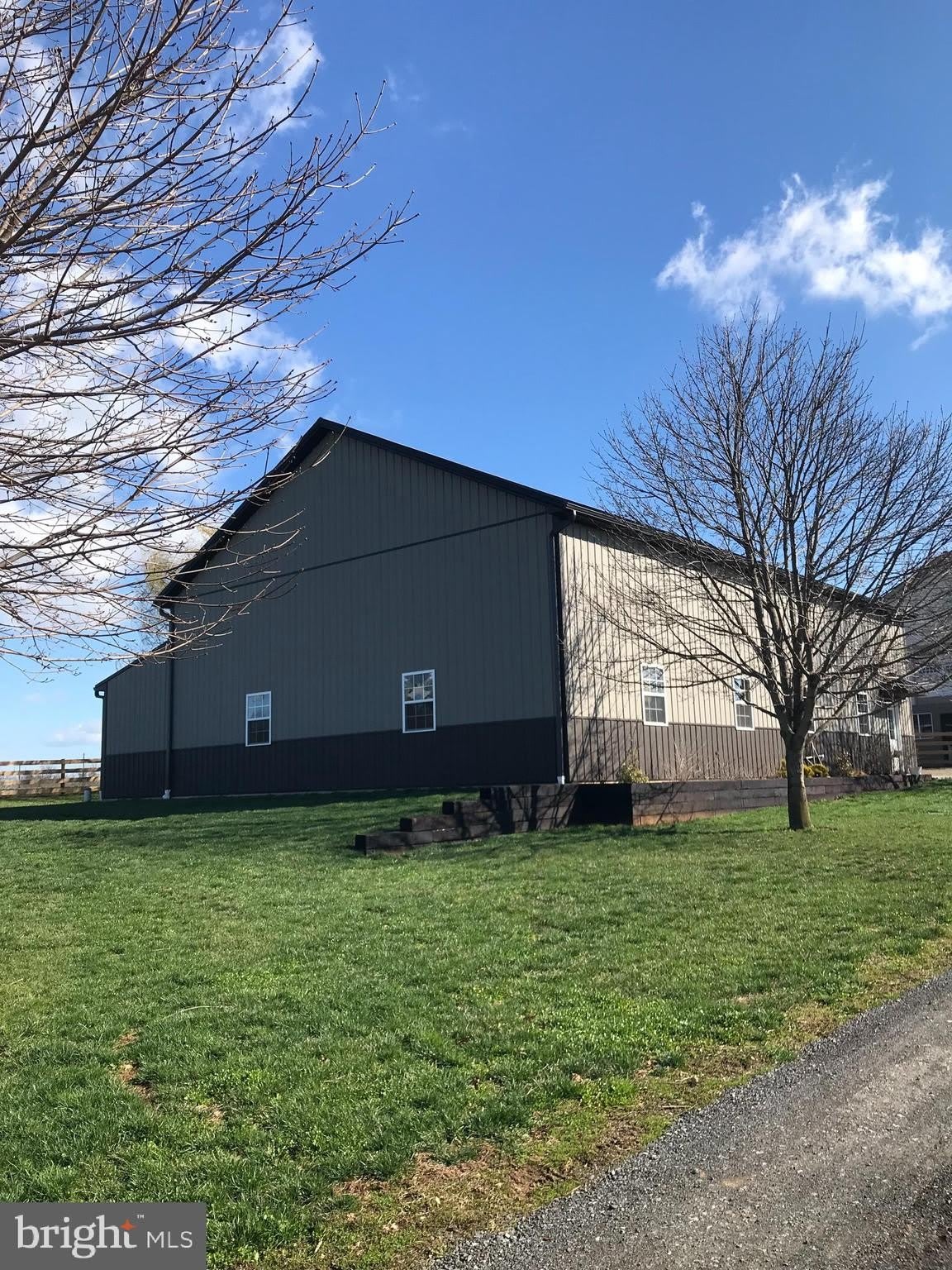 285 Lynwood Road – photo 4
