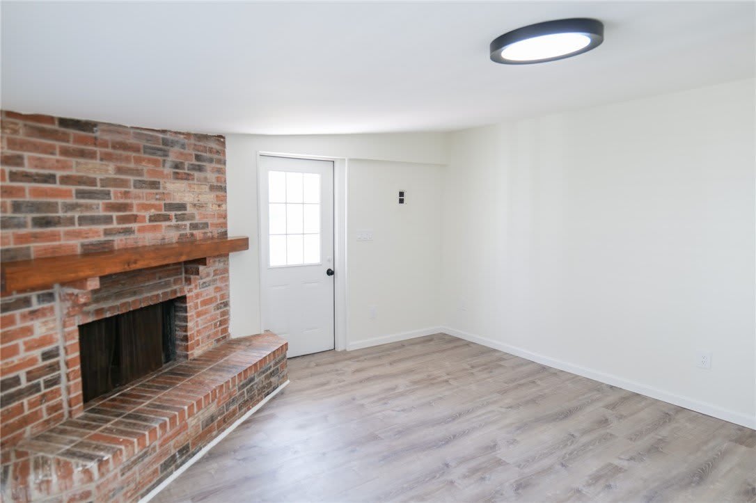 10822 Mayfield Drive – photo 2