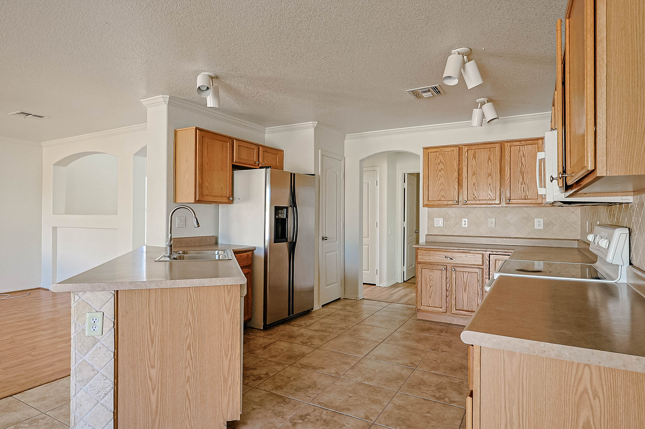 3225 North 130th Avenue – photo 3