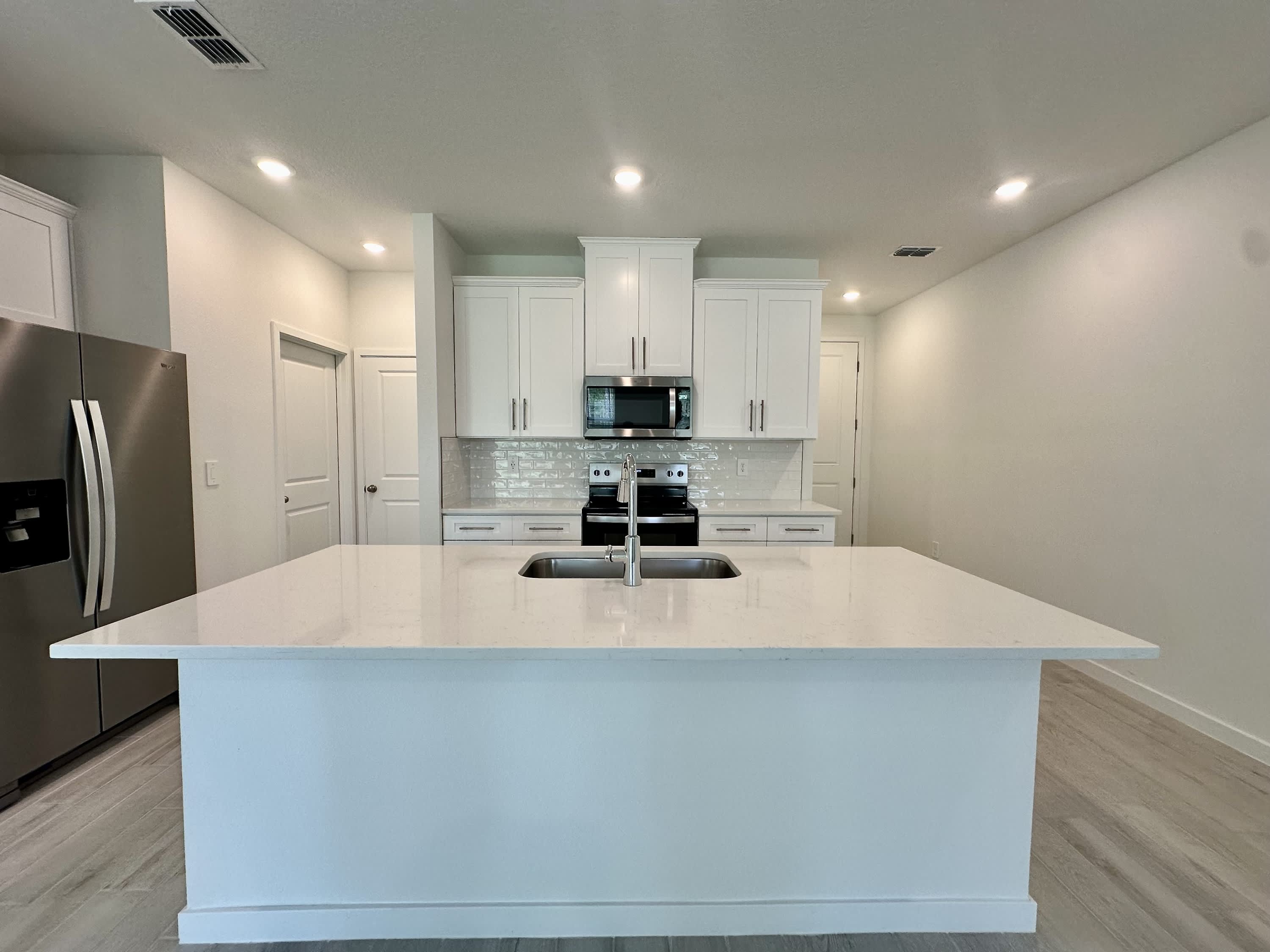 166 Yellowstone Drive – photo 4