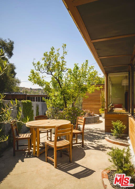 541 Suncourt Ter – photo 4
