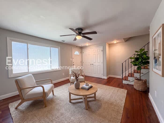 8202 Sheriff Road – photo 3
