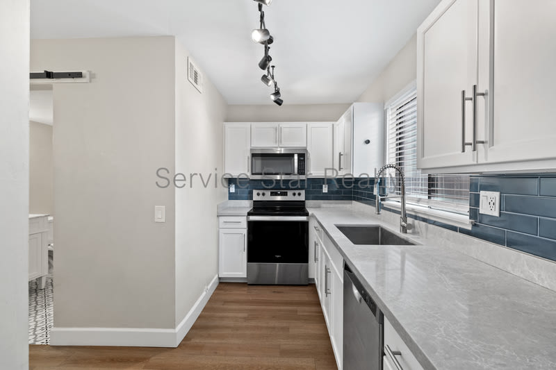3501 N 64th St – photo 3