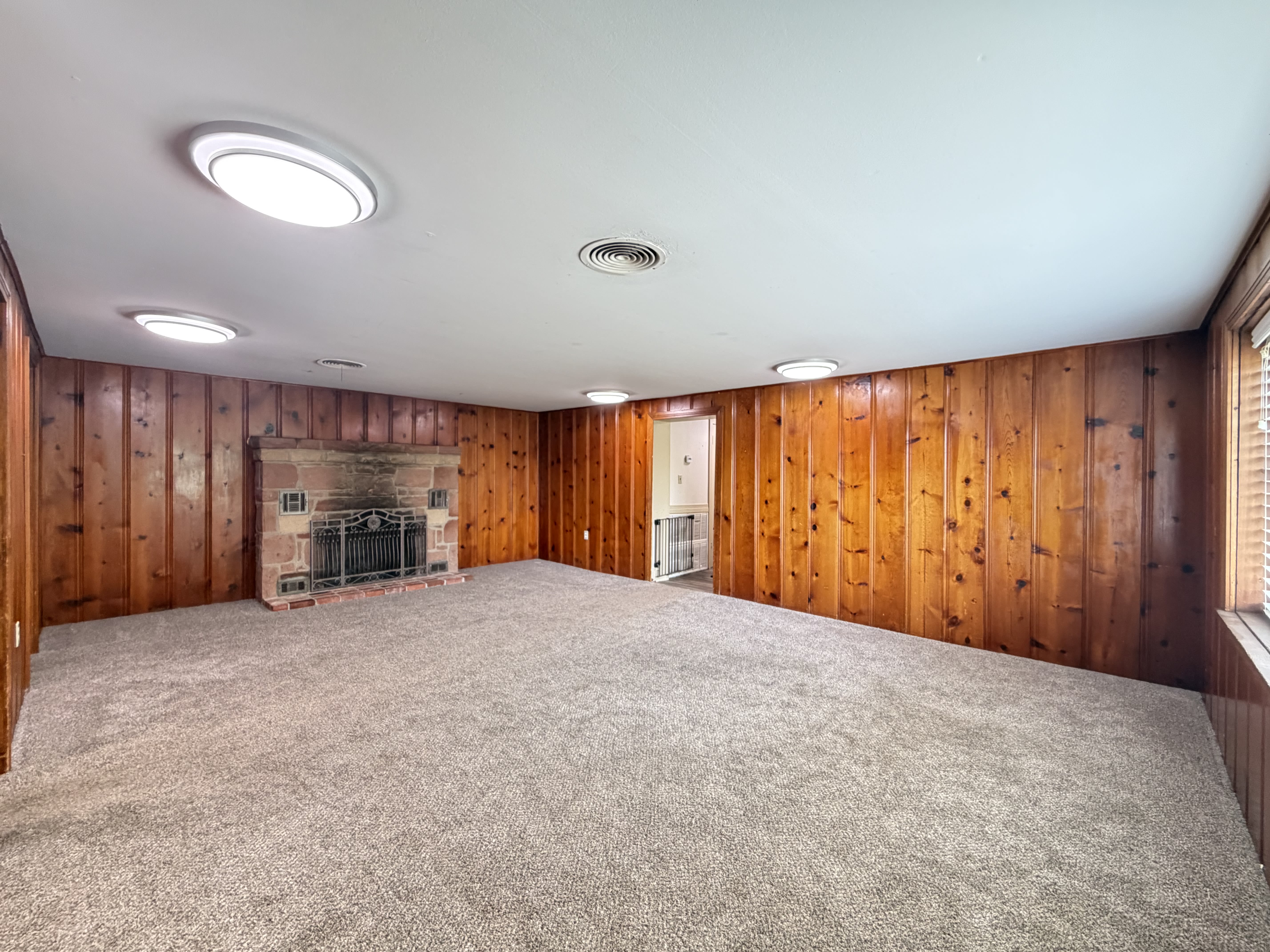 2919 W Main St – photo 3