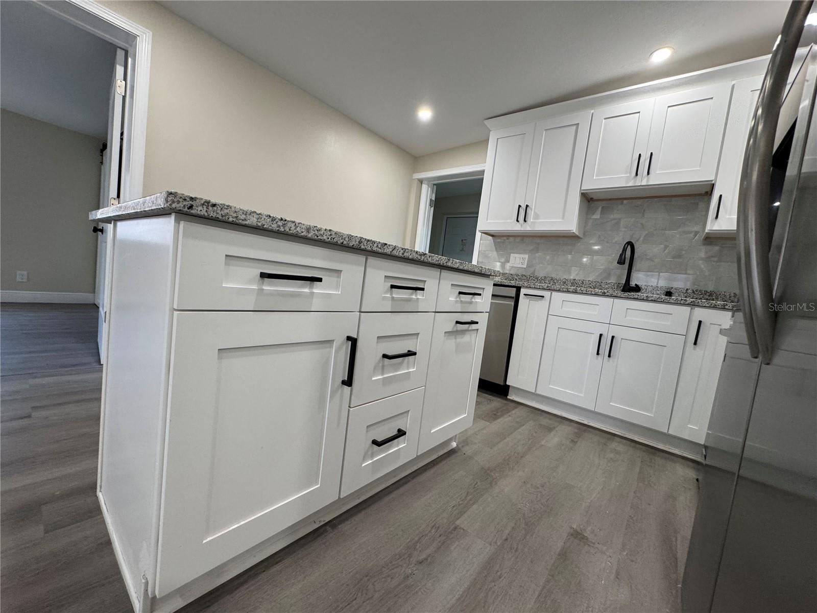 7039 Lenox Drive – photo 5