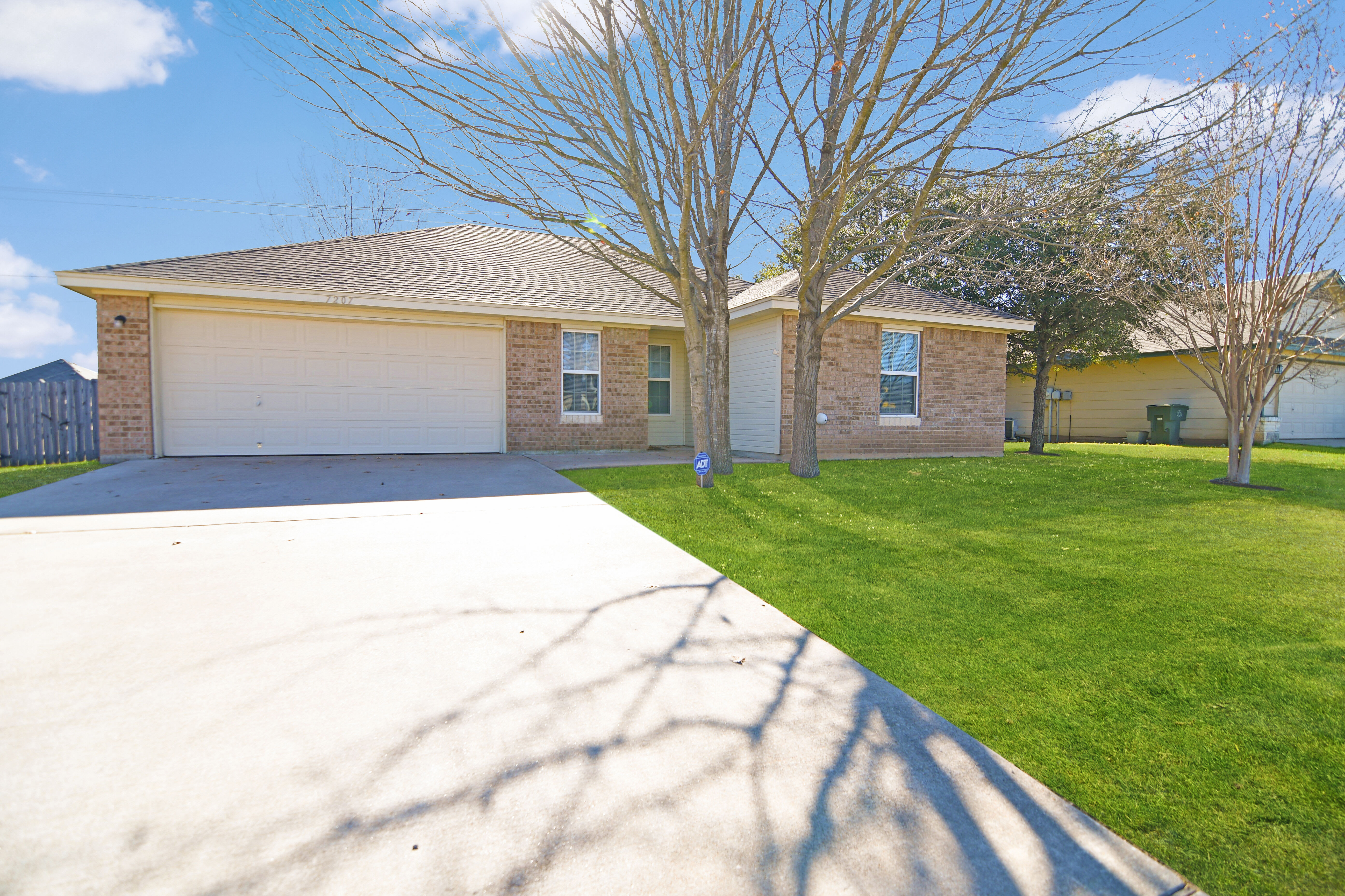 7207 Freedom Dr – photo 1