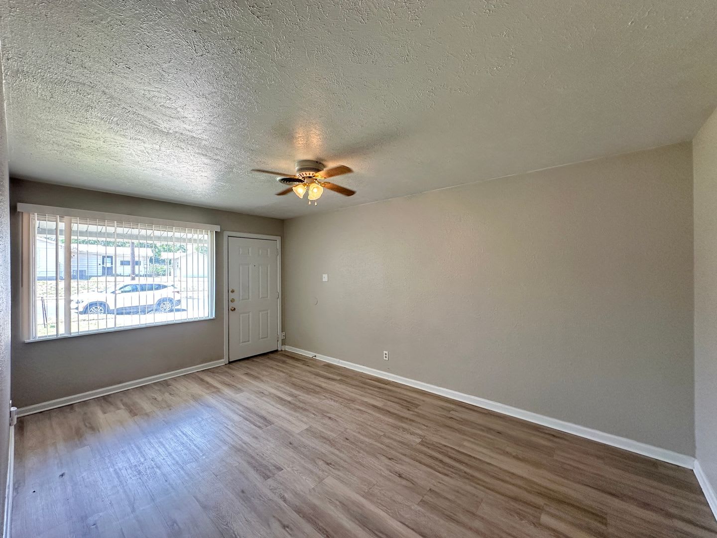 Price Drop! Pets Accepted! – photo 5