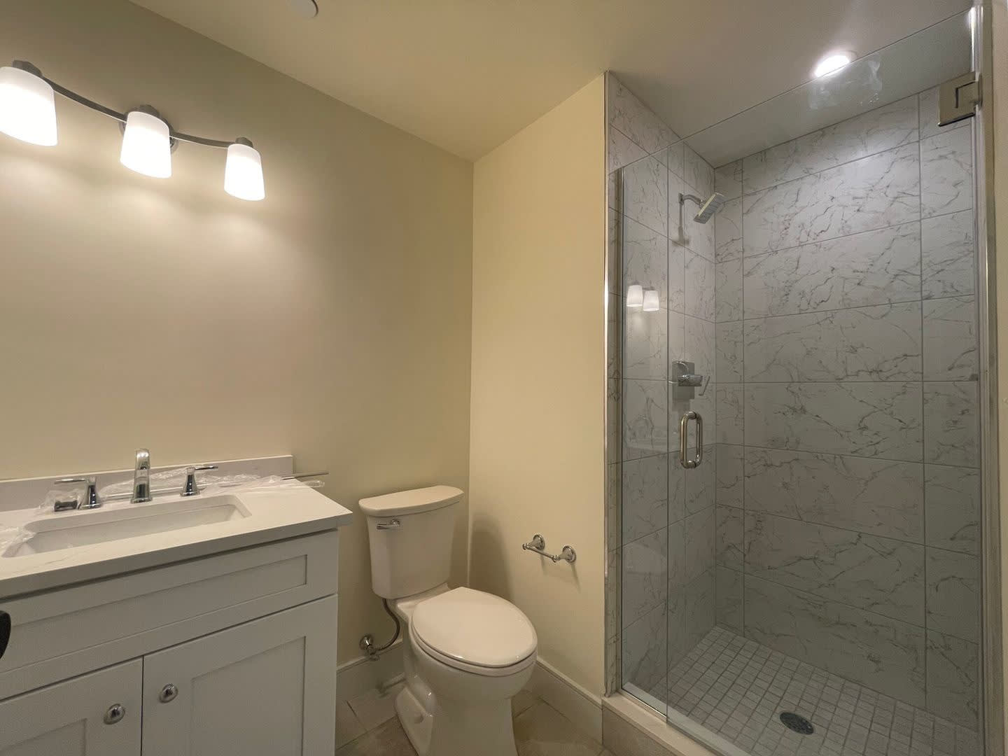 Large 3 bed in great location – photo 2